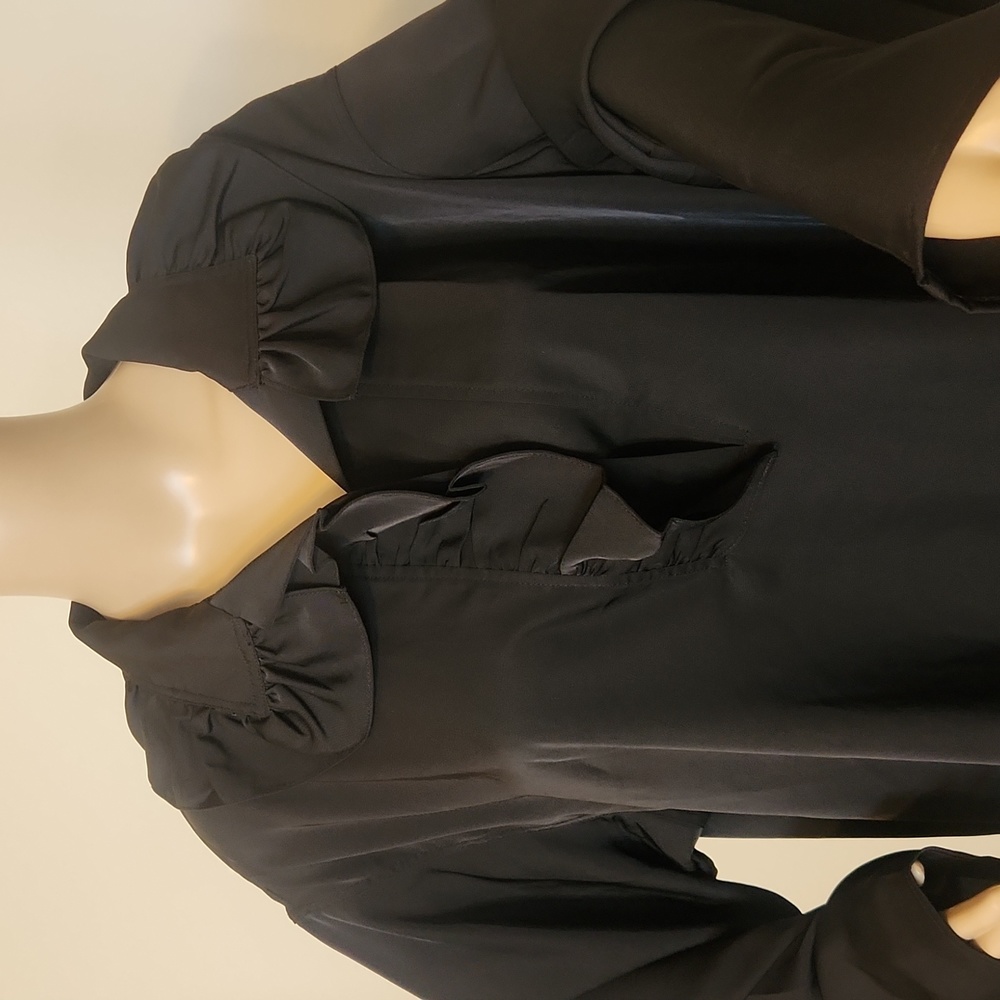 H&M Ruffle Collared Blouse New Without Tags - Picture 3 of 10